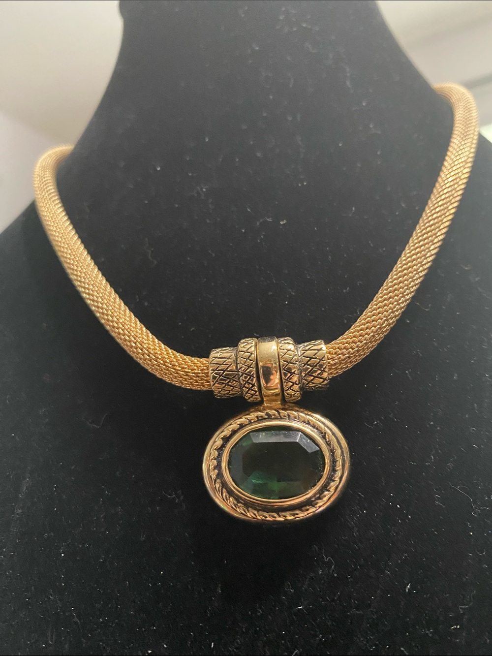 Gold-Tone Collar Mesh Necklace with Green Stone Pendant